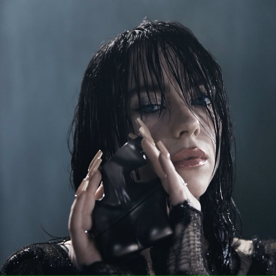 Billie Eilish a její parfém